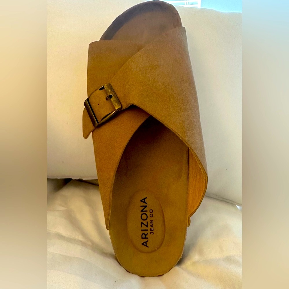 Arizona Porchini Clogs Size 7M NEW